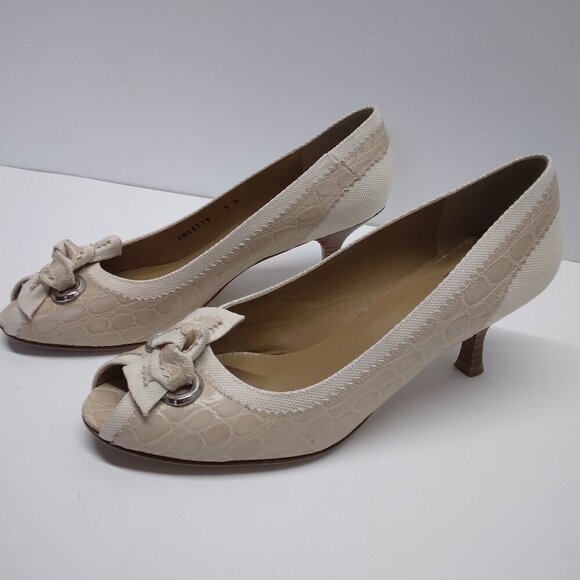 Stuart Weitzman Croc Embossed Peep Toe Knot Heels Size 9M - Picture 4 of 16